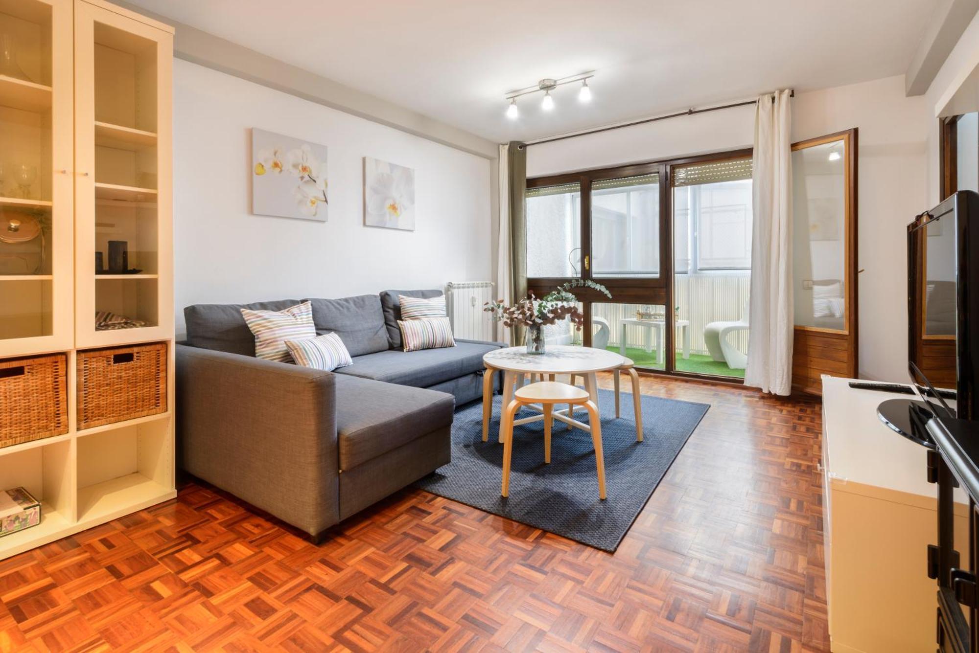 Apartment Cortes De Aragon, Centro Jaca, Wifi Jaca